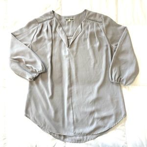 Pleione Grey Blouse